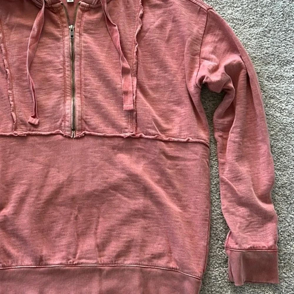 Wonderly 1/2 Zip Hoodie - Picture 3 of 7